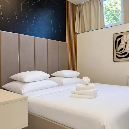 فندق Veluna One 4*