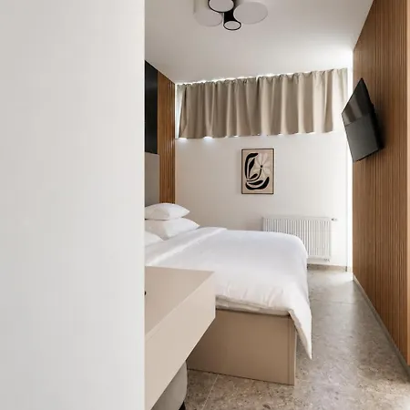 فندق Veluna One 4*
